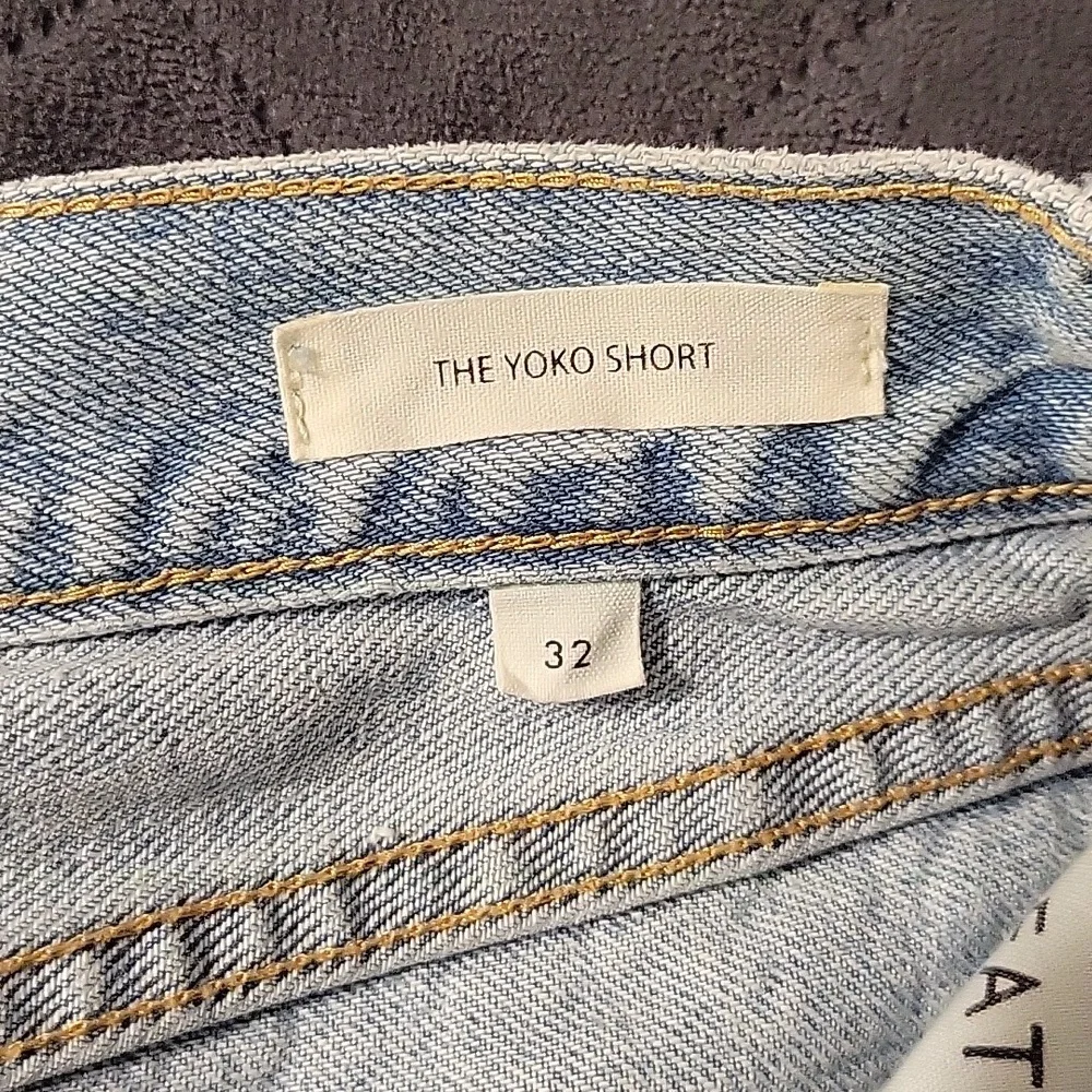 Denim Forum short - Picture 4 of 10